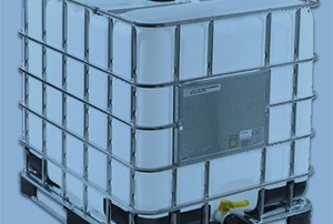 Gefahrgutverpackungen aus Kunststoff kaufen von WEDTHOFF: IBC-Container in individuellen Ausführungen